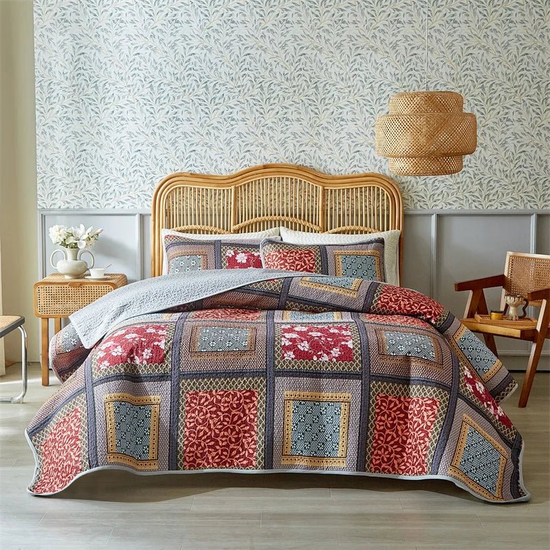 Boho Floral Reversible Bedspread Coverlet Set Soft Patchwork Bedding for All Seasons Farmhouse Garden Theme - Tropical Treasures LTD